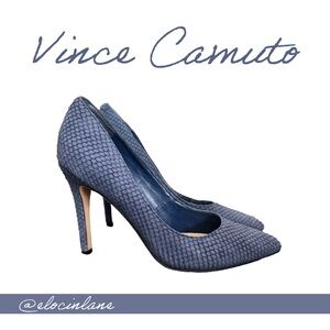 Vince Camuto Blue Suede Pumps Size 7.5